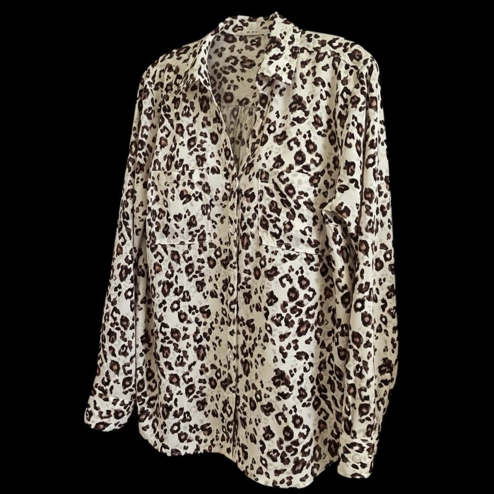 Maurices Leopard Print Button Up Blouse Womens M Long Sleeve Tan Brown